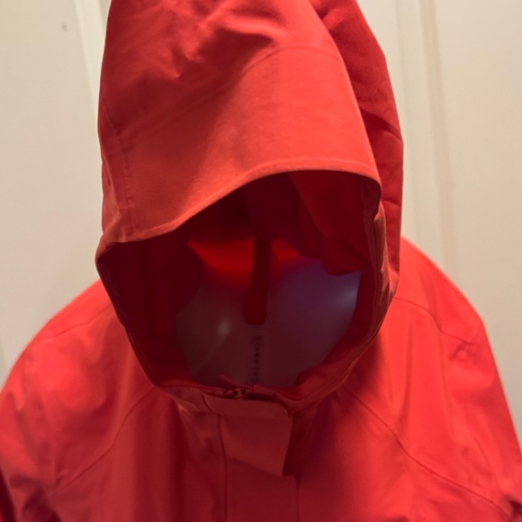 Like New Lululemon athletica Vibrant Autumn Red/Orange Hooded Utility Jacket - Picture 11 of 16